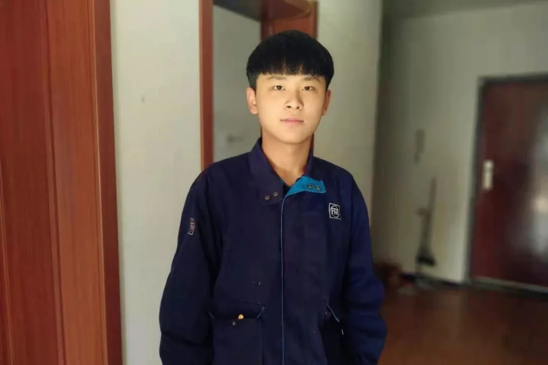 除夕8.webp.jpg 除夕8.webp.jpg