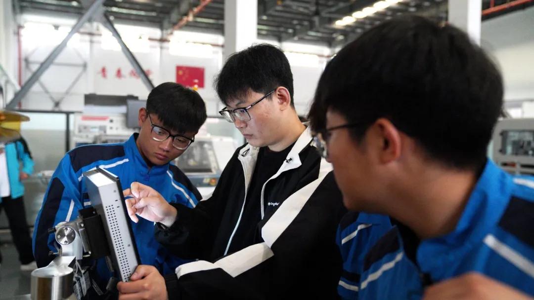 640(1).jpg 640(1).jpg